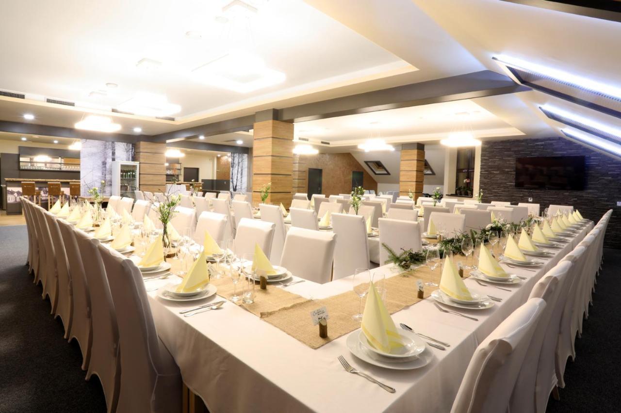 Hotel Strážnice Extérieur photo