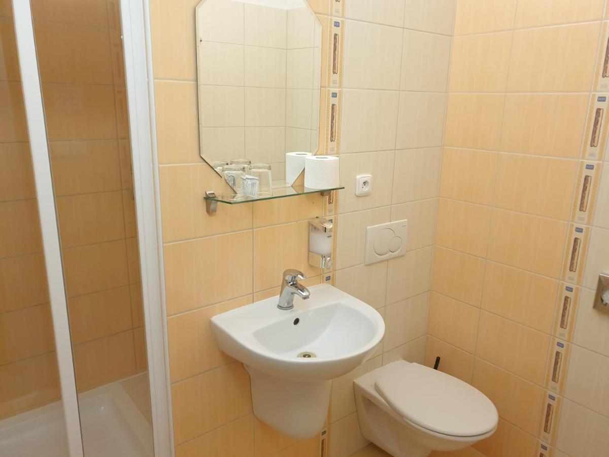 Hotel Strážnice Extérieur photo