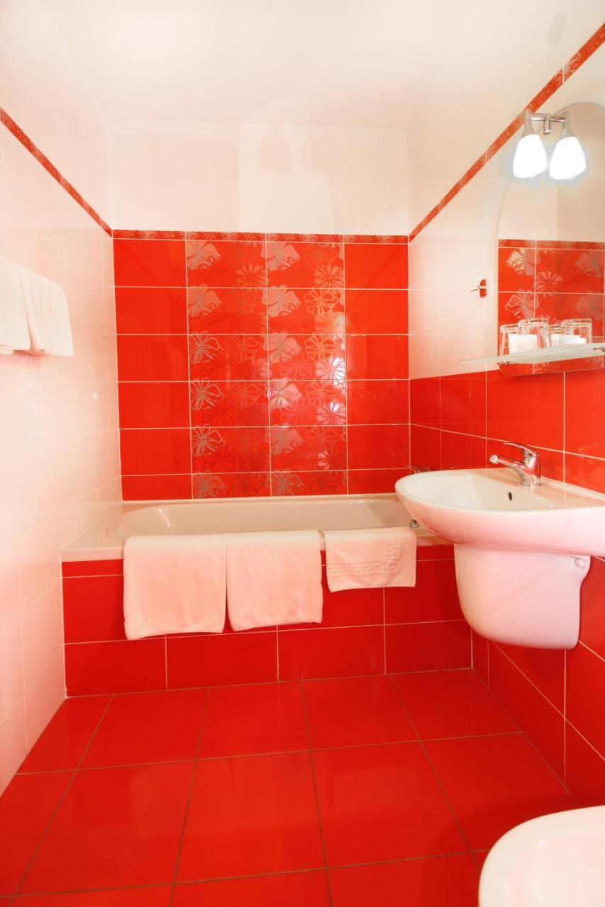 Hotel Strážnice Extérieur photo