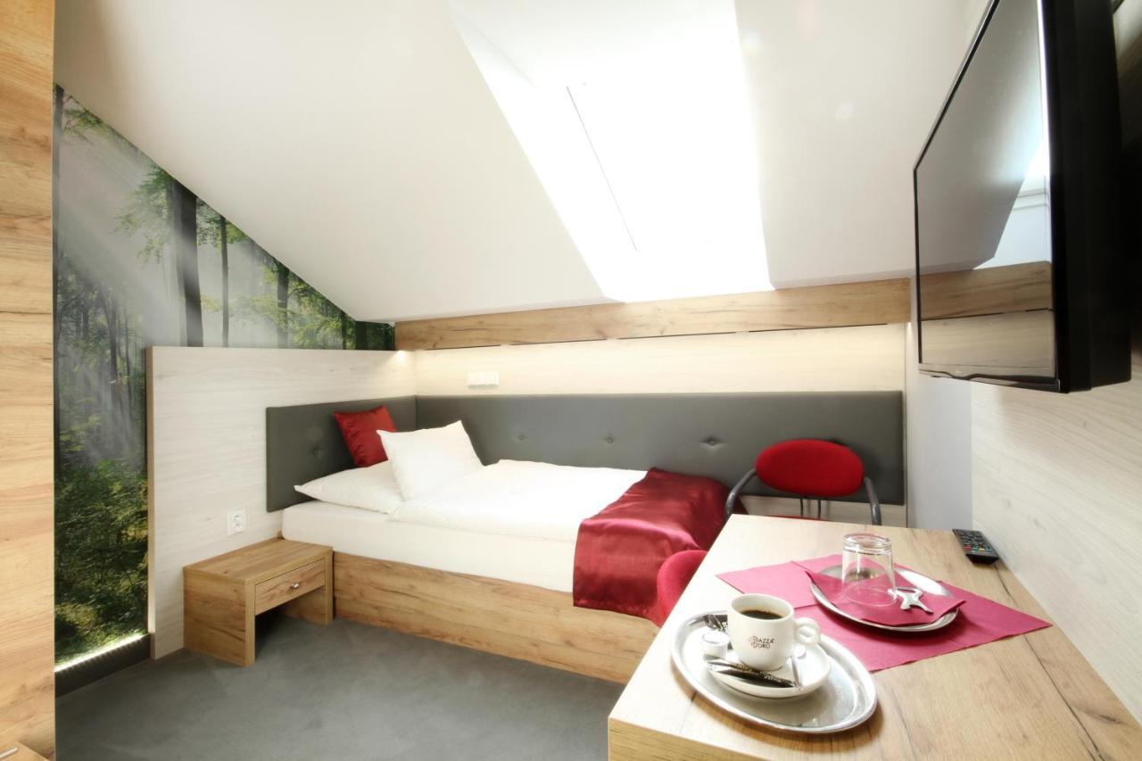 Hotel Strážnice Extérieur photo